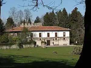 Casa-palacio de los Condes de la Vega del Sella