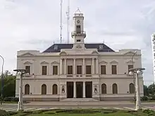 Palacio Municipal de Azul