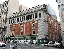 Antiguo Palacio de la Música, la calle de su derecha es la de la Abada.