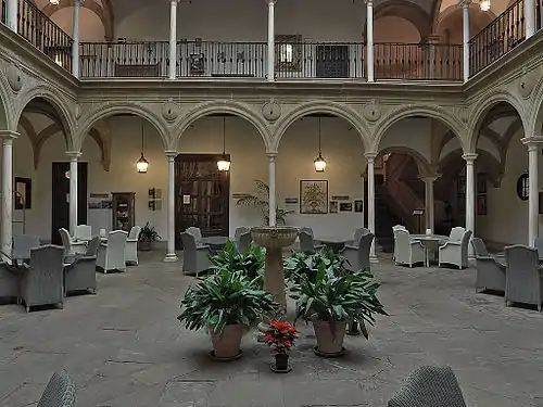 Patio interior del Palacio del Deán Ortega.