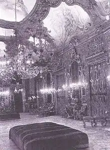 La escena del baile se rodó en esta Sala de los Espejos del Palacio de Valguarnera y Gangi (Palermo).