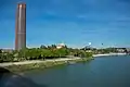 Torre Sevilla. Vista desde el puente del Cachorro.