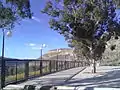 Vista desde el parque Saavedra hacia Saavedra. El parque esta mucho más elevado que el barrio sobre el nivel del mar.