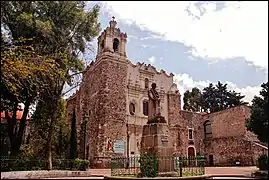 Atrio de la Iglesia de San Francisco.