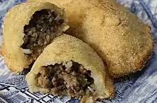 Empanada de mandioca.