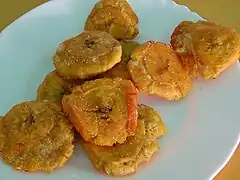 Tostones.