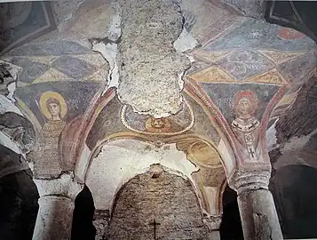 Frescos en la cripta (siglo XII)