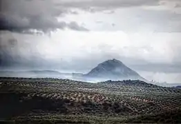 La silueta de la Peña puede ser vista desde localidades situadas a 50 km.