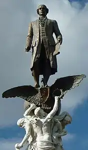 Monumento a Pedro Vicente Maldonado en Riobamba.