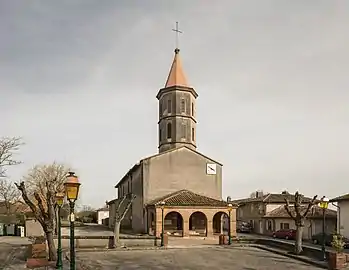 La iglesia.