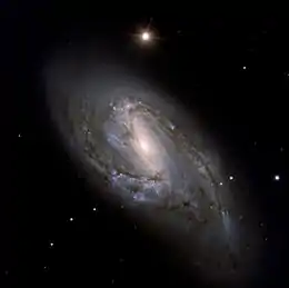 Imagen de color compuesta de la galaxia espiral M66 publicada por el Observatorio Europeo Austral.