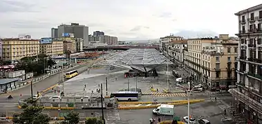 Napoli Centrale, Nápoles