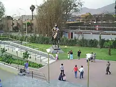 El monumento en su ubicación actual, el Parque de la Muralla