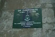 Placa conmemorativa al Comando Logístico Británico