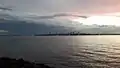 Posadas vista desde la Playa San José, Encarnación, en la larga frontera entre Argentina y Paraguay.