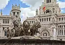 Fuente de Cibeles y Palacio de Comunicaciones (Ayuntamiento de Madrid), en el barrio de Jerónimos