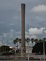 Monumento al Ejército Nacional en la plaza homónima.