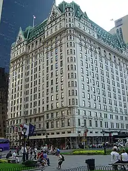 El Plaza Hotel (1905-07)