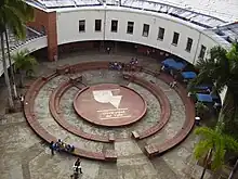 Plaza de la Universidad del Valle en Cali