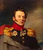 La pintura muestra a un hombre bien afeitado, de rostro cuadrado, cabello ondulado y largas patillas. Viste un uniforme militar verde oscuro con charreteras doradas y varias medallas. Se arroja un abrigo sobre su hombro derecho.