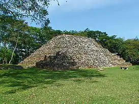 Templo 1. Pomoná, Tabasco