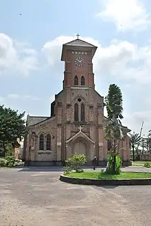 Église Sainte-Anne de Kinshasa (Iglesia católica)