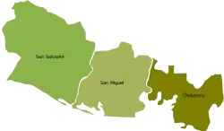 En verde la provincia de San Salvador (territorio original de la alcaldía mayor) y en café claro y café oscuro respectivamente las provincias de San Miguel y Jérez de Choluteca (añadidas en 1586), está última permanecería hasta 1602