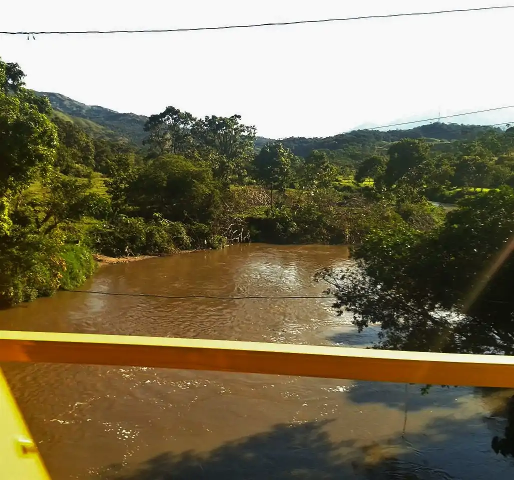 río Porce en límites con Santo Domingo