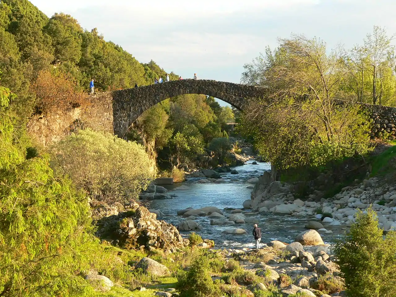 Puente de la Garganta Alardos