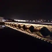 El puente de noche