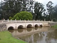 Puente del Común, en Chía junto al río Bogotá.