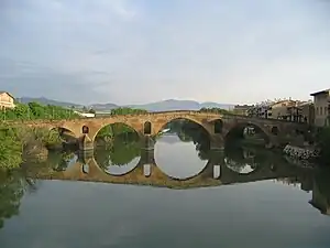 Puente románico de Puente la Reina.