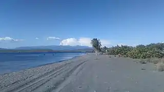 Costa oeste de Punta Salinas