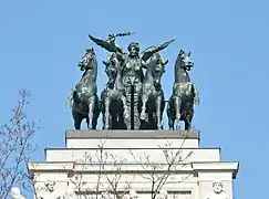 Cuadriga en el Parlamento austríaco en Viena