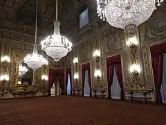 El "salón de grandes banquetes" o Salón de Fiestas.