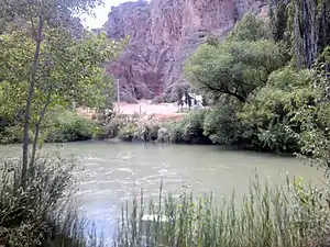 El río tras su paso por el dique