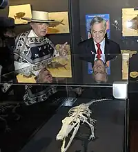 Carlos Cardoen y Sebastián Piñera en la reinauguración del museo.