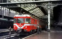 Obispo con los colores originales en la Estación del Norte (Madrid)