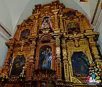 Retablo dedicado a San Francisco de Asís en el interior de la capilla del mismo nombre. Se ubica sobre la avenida Alzate