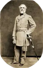 El general Robert E. Lee posa en un retrato de 1863