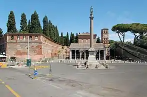 Plaza de san Lorenzo Extramuros