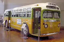 El autobús en el que fue arrestada Rosa Parks, un acto que desencadenó el boicot a los autobuses de Montgomery