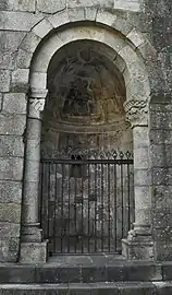 Capilla de Nuestra Señora de Loreto con pinturas murales.