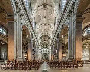 Vista interior de la iglesia.