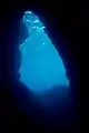 Salida de la cueva de la bahía.