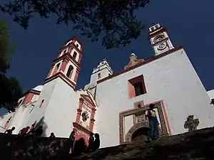 Templo y exconvento de San Francisco, en Tepeapulco.