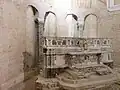 Altar mayor con el ábside paleocristiano