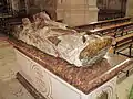 Sepulcro del santo, localizado en el pasillo central de la iglesia de San Lesmes de Burgos.