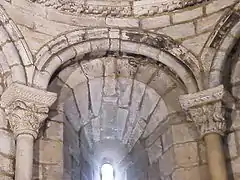 Interior de Santa María la Real (Sangüesa).