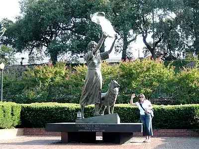 Monumento a Florence Martus.